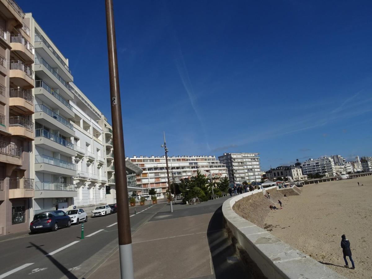 Appartement T2 Face Plage Avec Balcon, Cuisine Equipee Et Tv - Fr-1-92-908 لي سابلِ دولونْ المظهر الخارجي الصورة